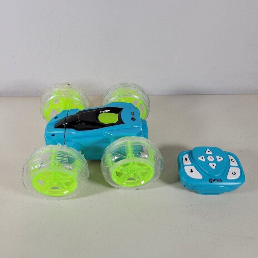 Remote Controlled Car Stunt Car 4WD Double Sided 360° Rotating Contixo SC3